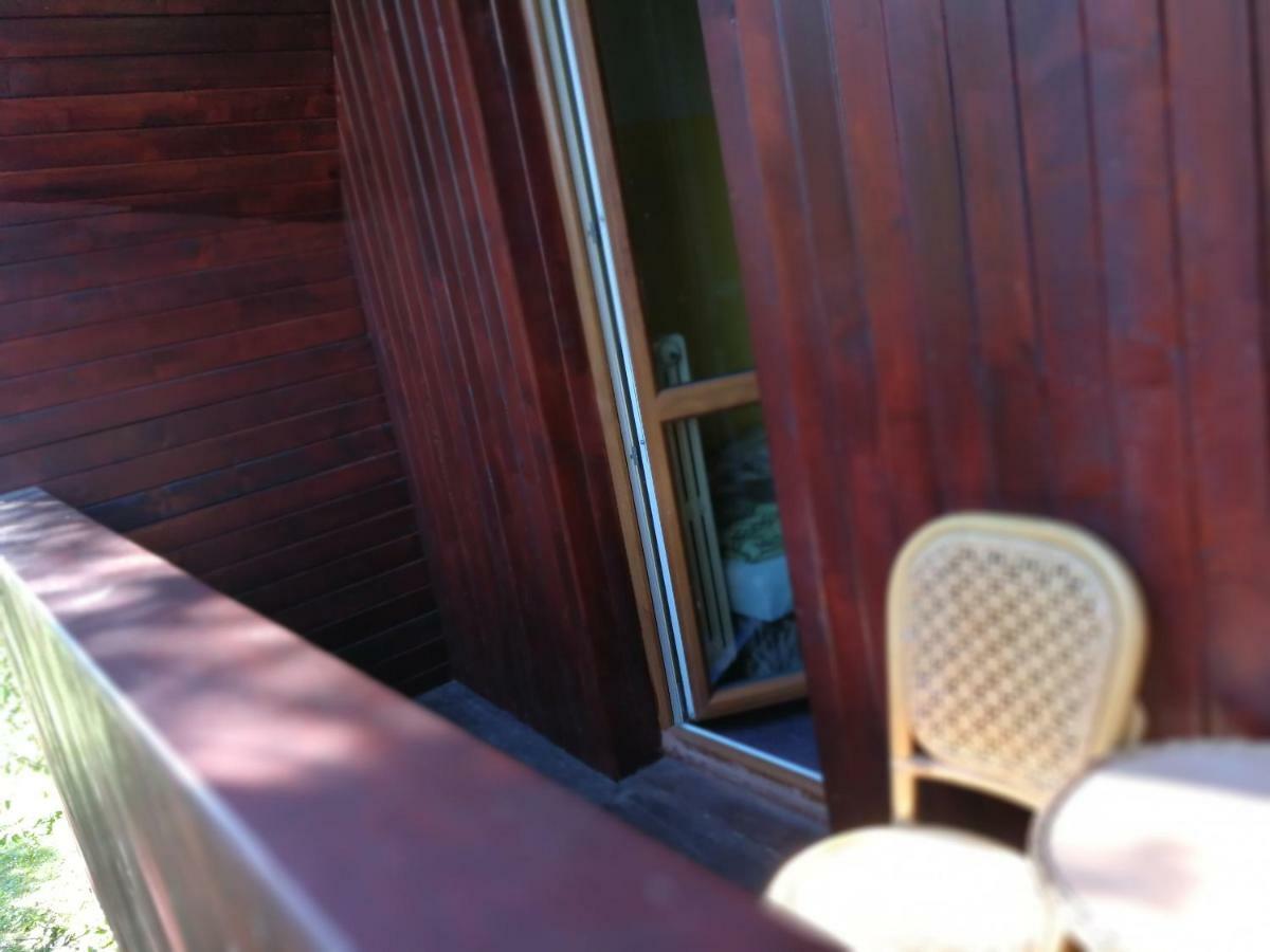 Chata Eliska Guest House สตารา เลชนา ภายนอก รูปภาพ